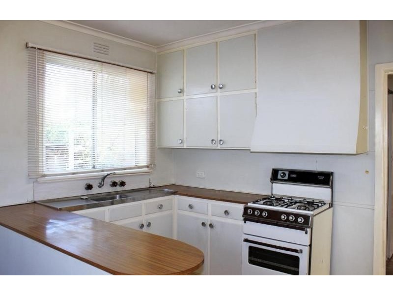 5 Verdon Street, Inglewood VIC 3517