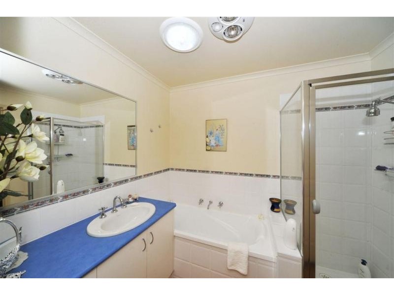13a Grevillea Avenue, Kangaroo Flat VIC 3555