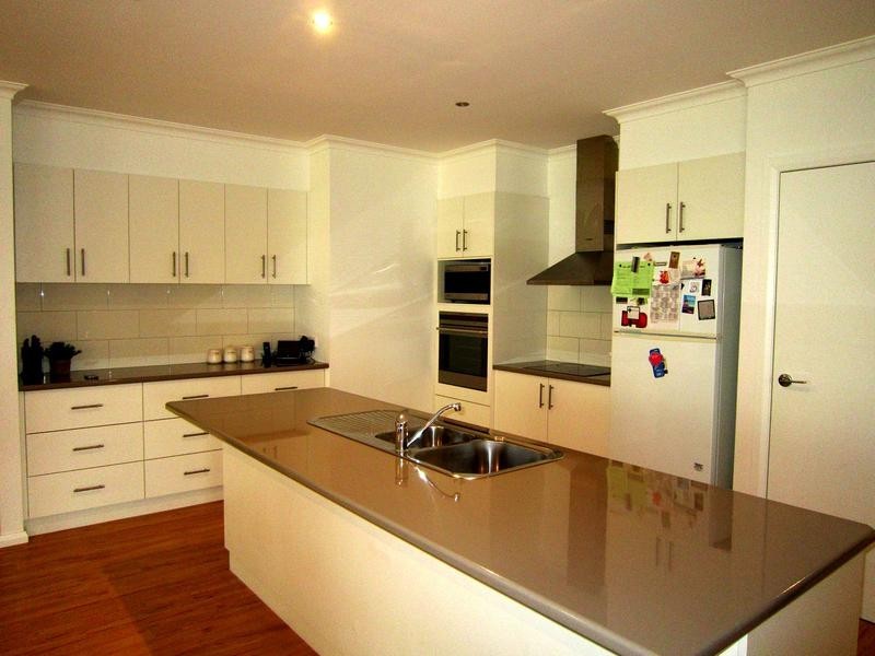 25 Futura Avenue, Golden Square VIC 3555