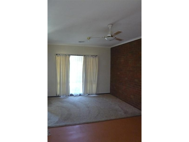 353 station, Epsom VIC 3551