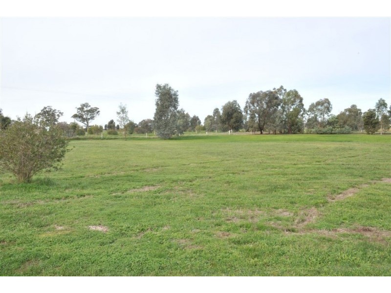 54 Wildcherry Road, Lockwood South VIC 3551