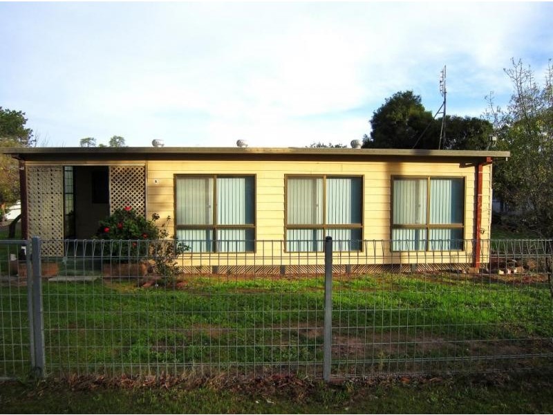 5a Calder Highway, Inglewood VIC 3517