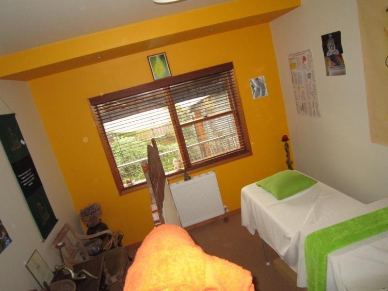 7 Lowe Street, Kangaroo Flat VIC 3555