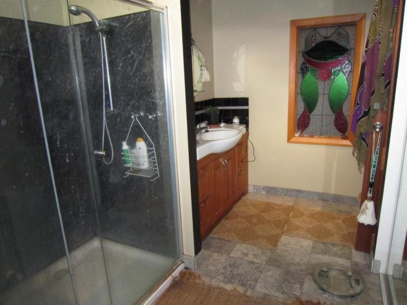 7 Lowe Street, Kangaroo Flat VIC 3555