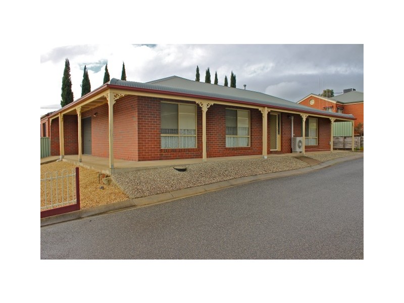 6 Retreat Road, Flora Hill VIC 3550