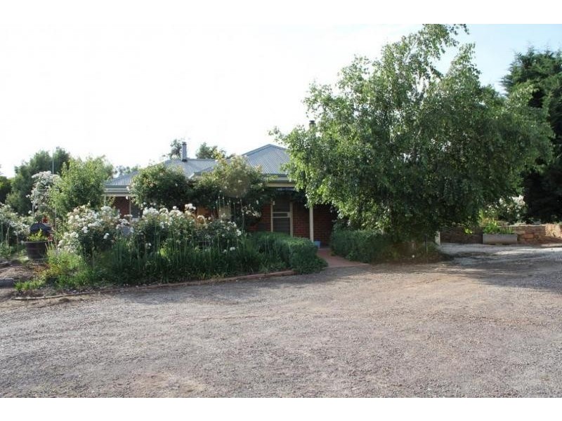 38 Blackjack Road, Harcourt VIC 3453