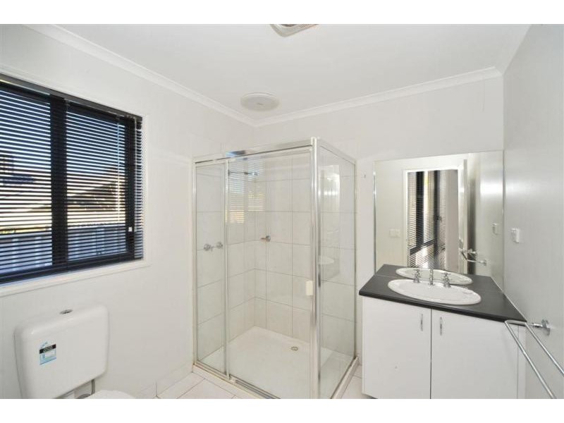 33 Arthurs Crescent, Strathfieldsaye VIC 3551