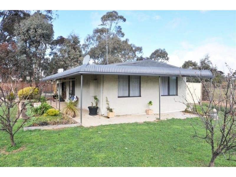 11/45 McLachlan Street, Golden Square VIC 3555