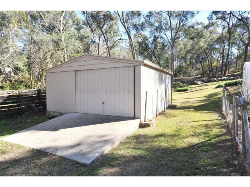 34 Milton Avenue, Spring Gully VIC 3550