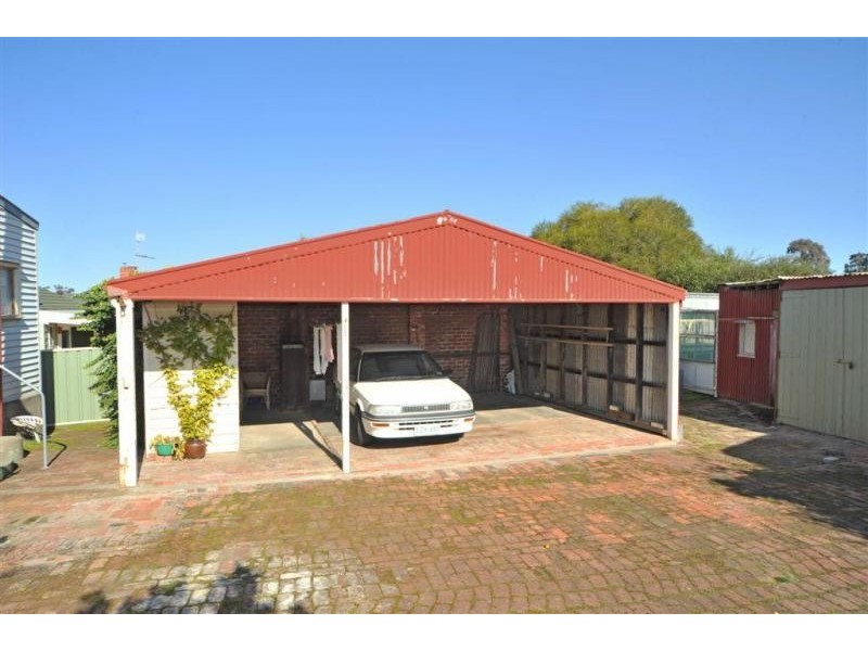 43 Booth Street, Golden Square VIC 3555