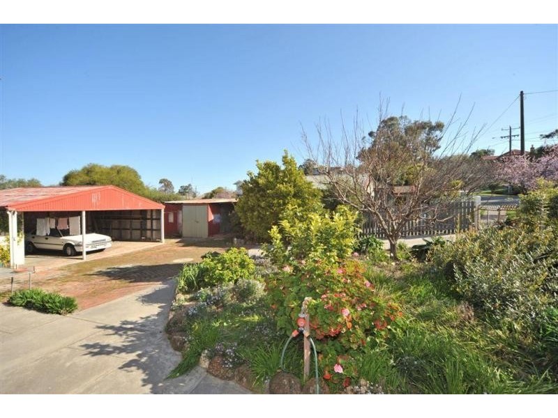 43 Booth Street, Golden Square VIC 3555