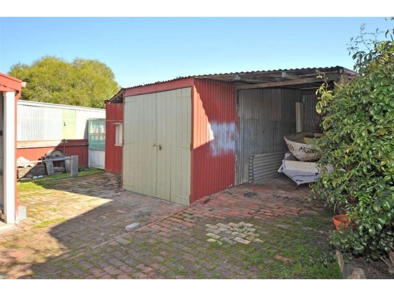 43 Booth Street, Golden Square VIC 3555