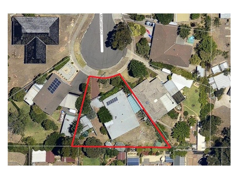 7 McCalman Court, Strathdale VIC 3550