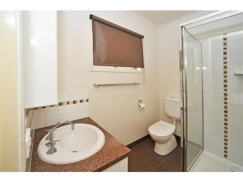 6 Dava Court, Kangaroo Flat VIC 3555