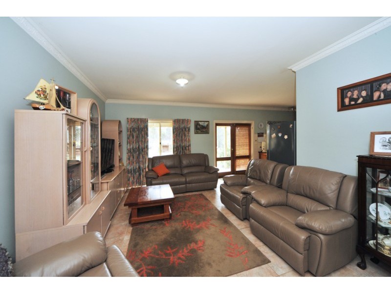 22 Emu Road, Lockwood VIC 3551