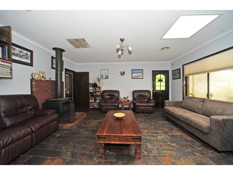 50 Junortoun Road, Junortoun VIC 3551