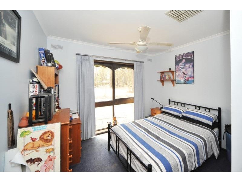 50 Junortoun Road, Junortoun VIC 3551