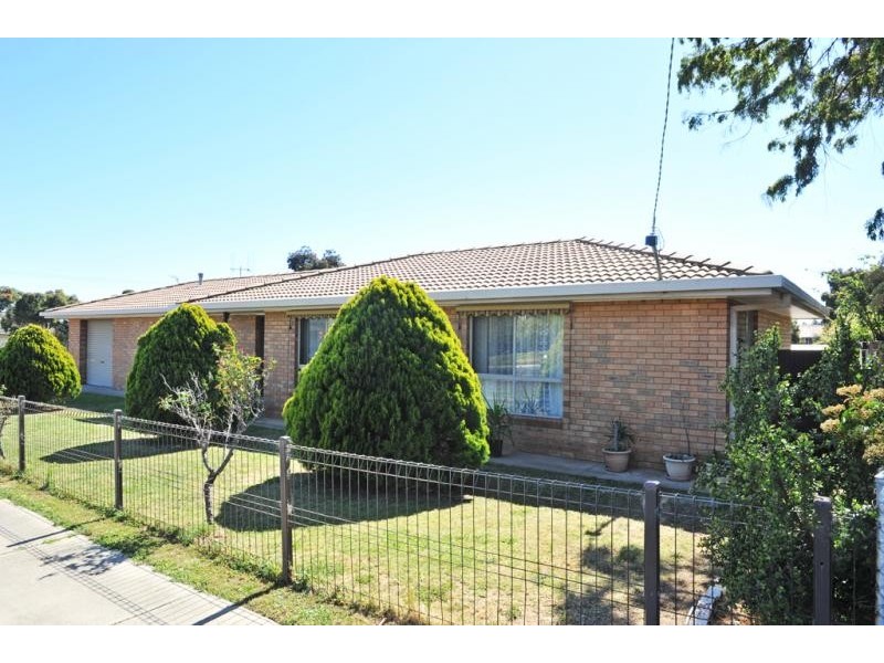 2 Strickland Road, East Bendigo VIC 3550