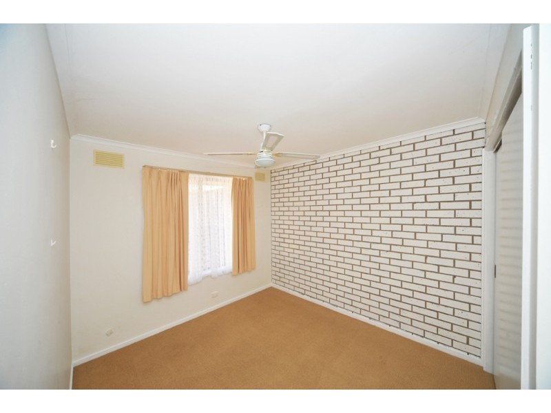 2/6 Cockerell Court, Kennington VIC 3550