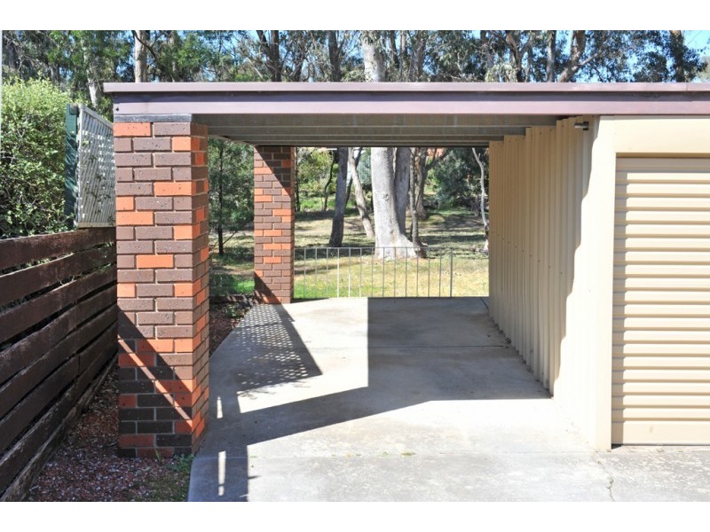 2/6 Cockerell Court, Kennington VIC 3550