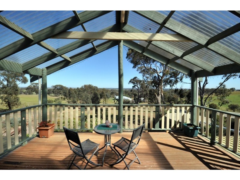 101 Douglas Road, Baringhup VIC 3463