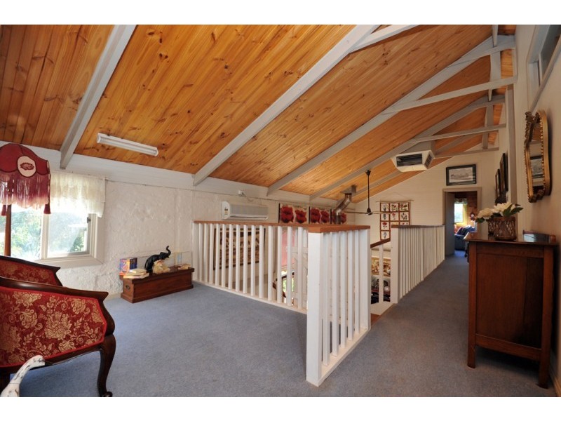 101 Douglas Road, Baringhup VIC 3463