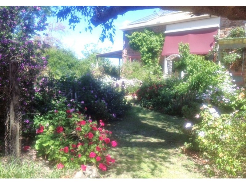 101 Douglas Road, Baringhup VIC 3463