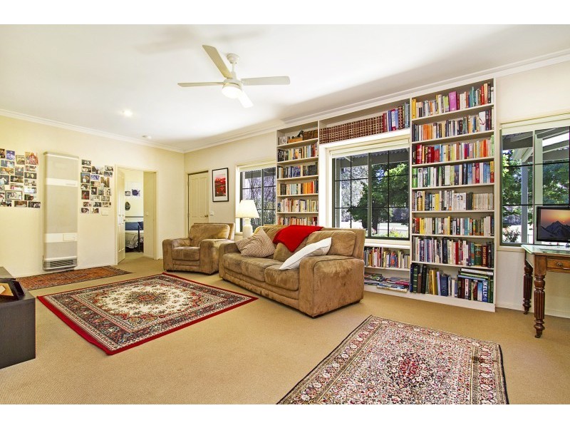 4 Fryers Road, Chewton VIC 3451