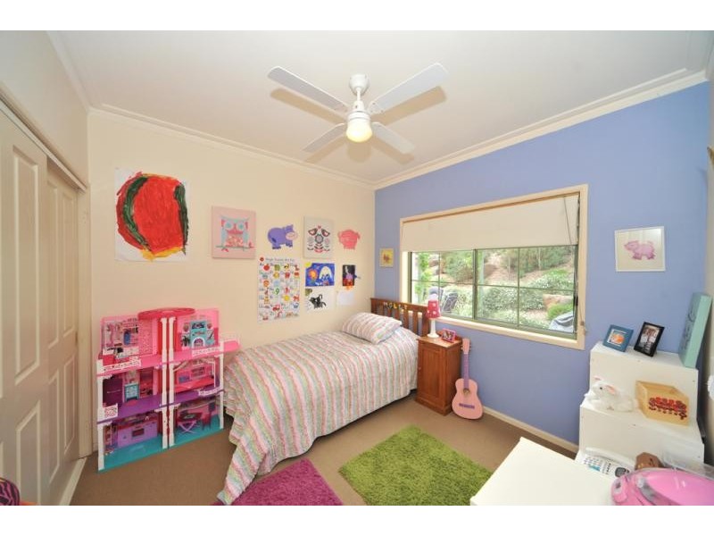 4 Fryers Road, Chewton VIC 3451