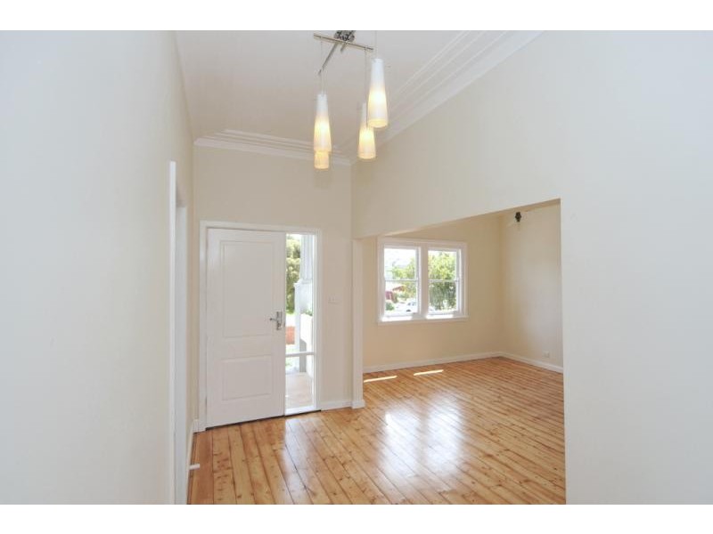 15 Archer Street, Kangaroo Flat VIC 3555