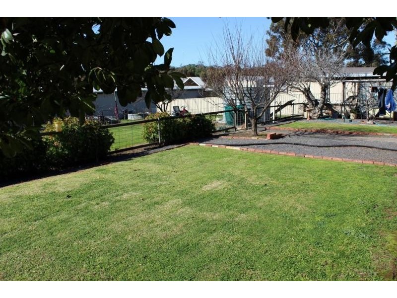 31 Ridge Street, Wedderburn VIC 3518
