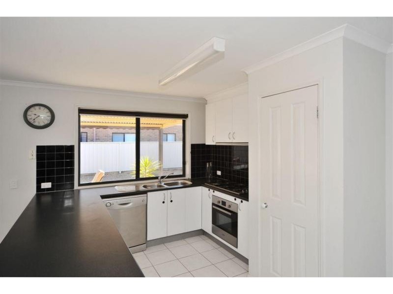 33 Arthurs Crescent, Strathfieldsaye VIC 3551