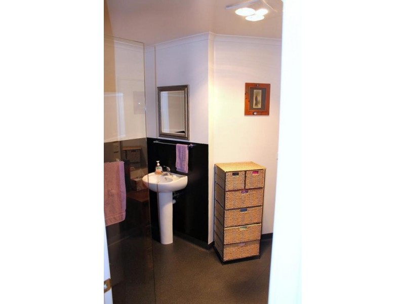 54A Browning Street, Kangaroo Flat VIC 3555