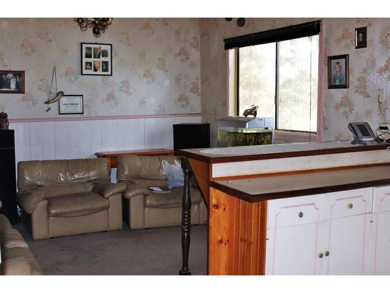 257 Allingham Street, Kangaroo Flat VIC 3555