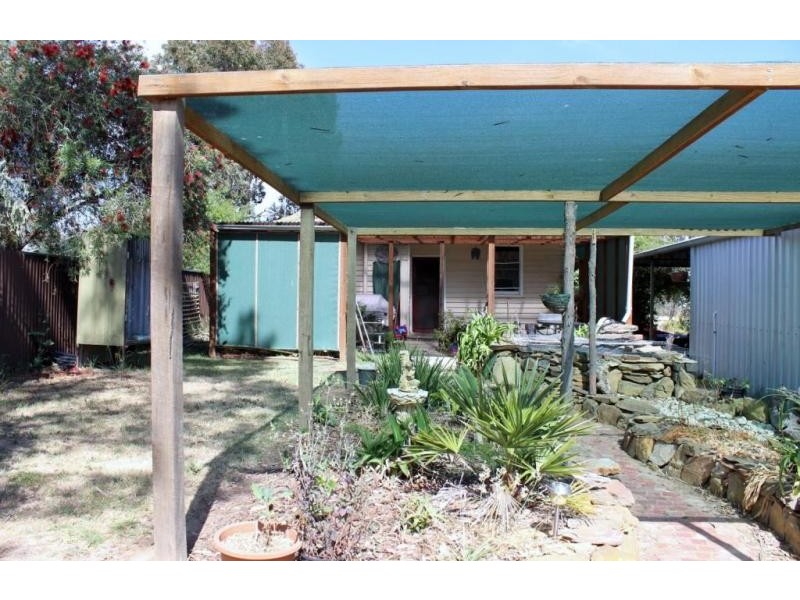 257 Allingham Street, Kangaroo Flat VIC 3555