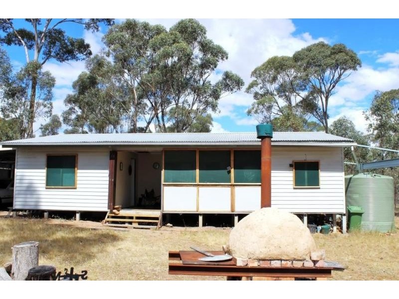 13 Williamsons Road, Laanecoorie VIC 3463