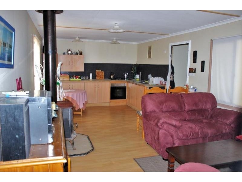 13 Williamsons Road, Laanecoorie VIC 3463