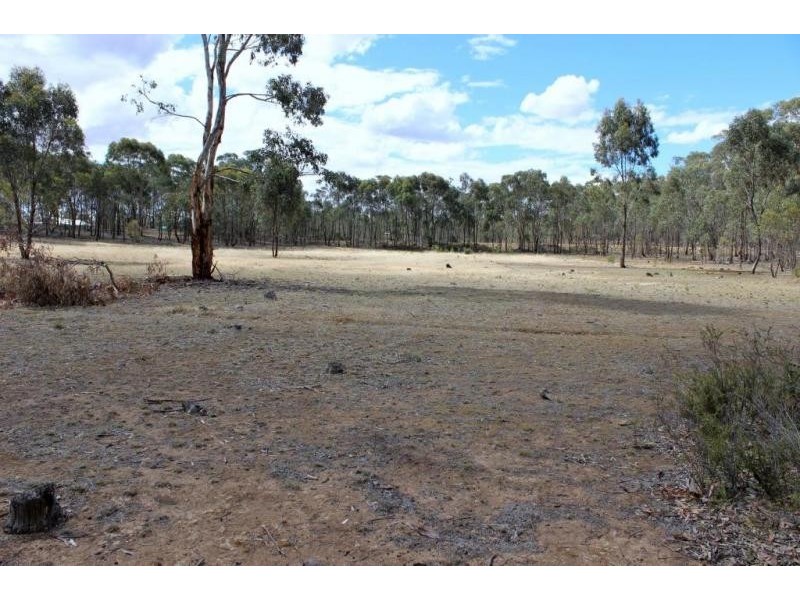 13 Williamsons Road, Laanecoorie VIC 3463