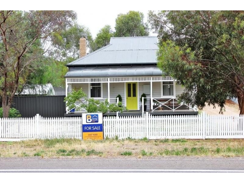 33 Charlton Road, Wedderburn VIC 3518