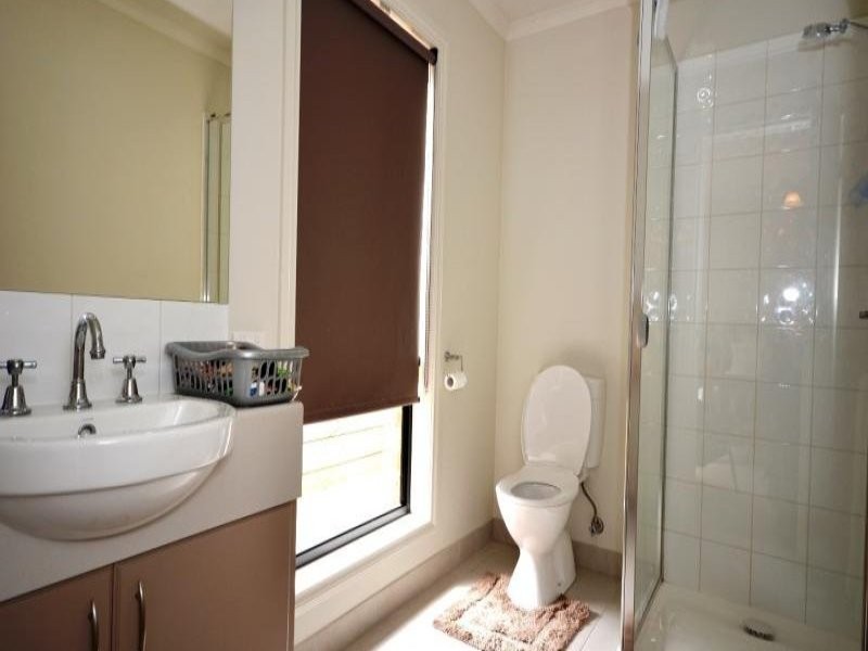 4A Alfreda Place, Golden Square VIC 3555