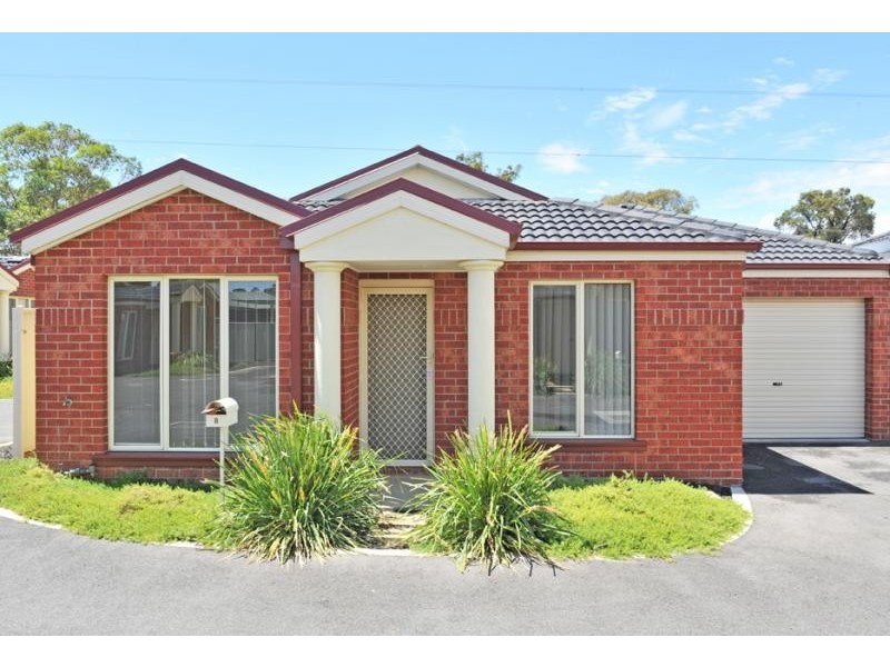 8/10 Druid Street, Golden Square VIC 3555