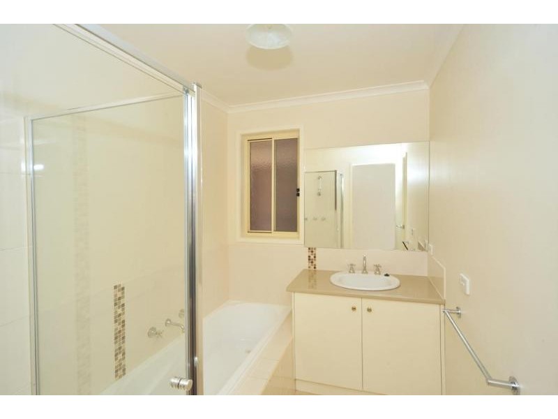 8/10 Druid Street, Golden Square VIC 3555