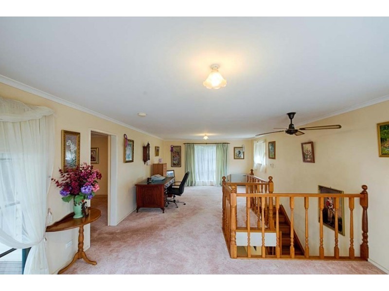 16 Baird Street, Castlemaine VIC 3450