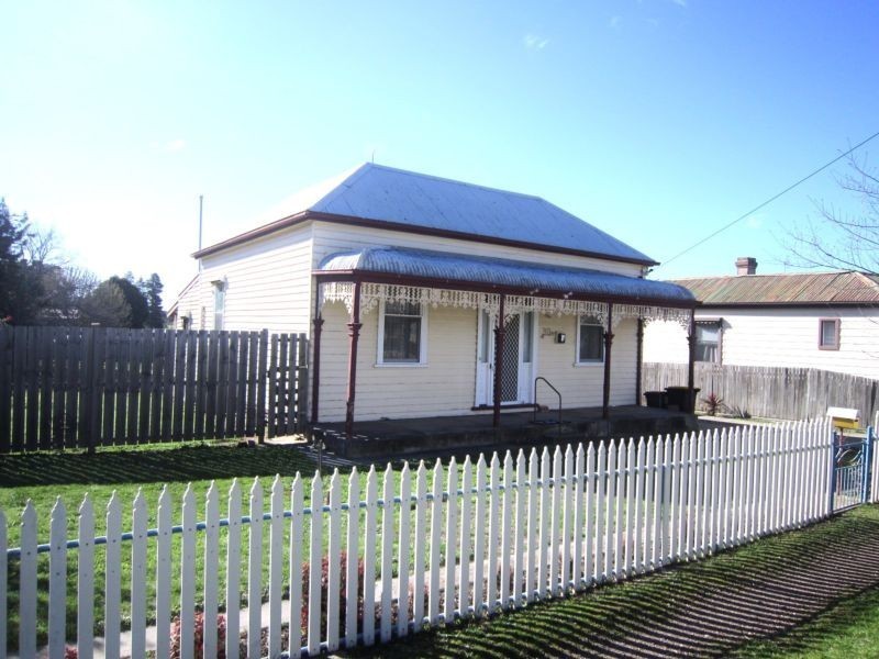 30 Dowding Street, California Gully VIC 3556