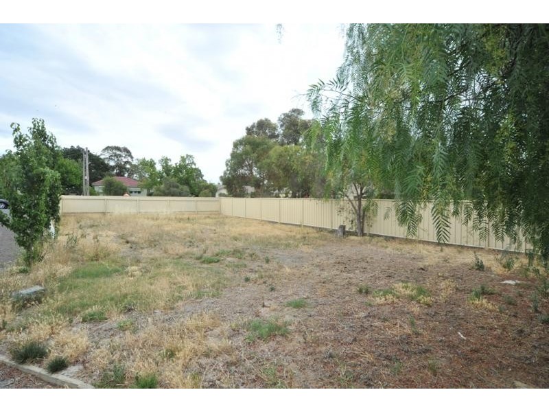 24 Buckley Street, Bendigo VIC 3550