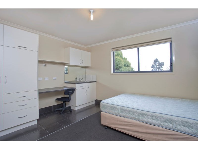 31 & 32 Churchill Avenue, Bendigo VIC 3550