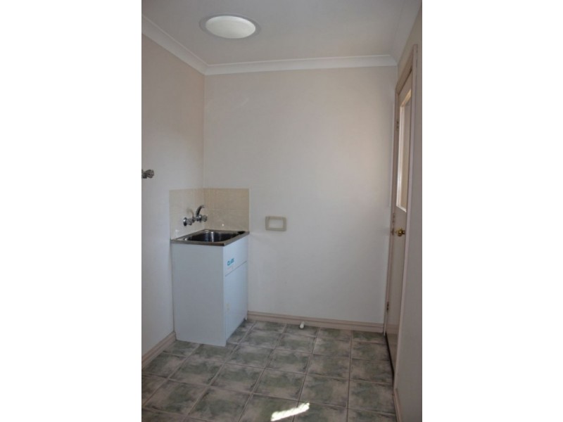 6 Retreat Road, Flora Hill VIC 3550