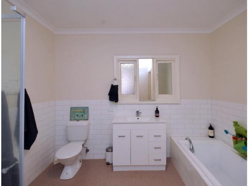 53 Retreat Road, Flora Hill VIC 3550