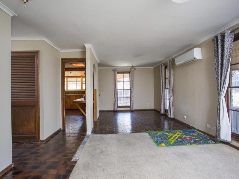 51 Ellis Street, Flora Hill VIC 3550