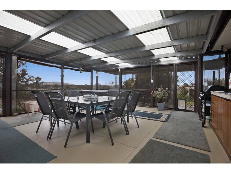 2382 Harmony Way, Elphinstone VIC 3448